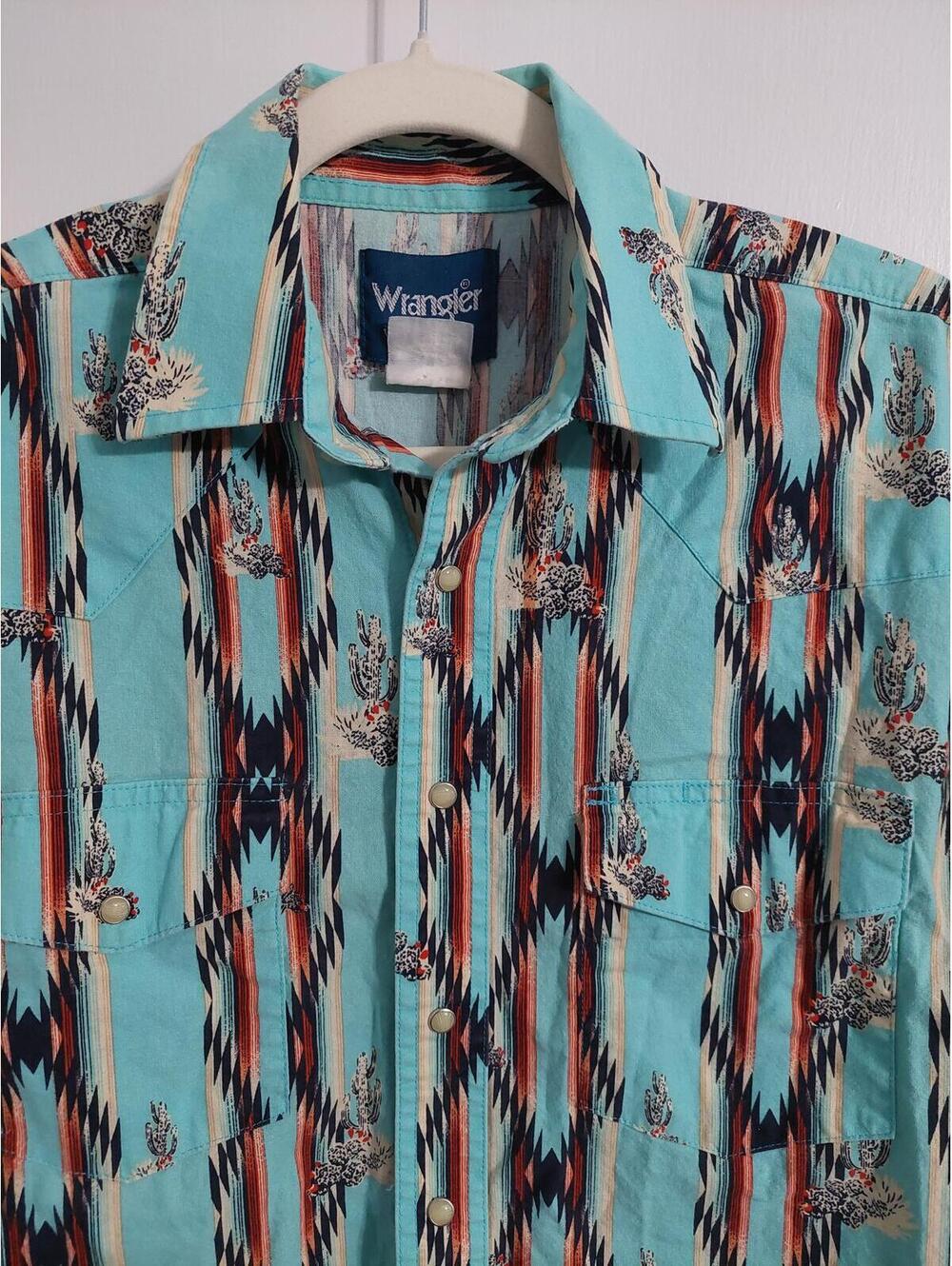 Wrangler Western Long Sleeve Button Size M-Up Shirt Turquoise Patterned